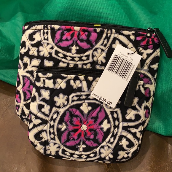 Vera Bradley cosmetics make up bags. Scroll Medallion print with black leather - Picture 8 of 12